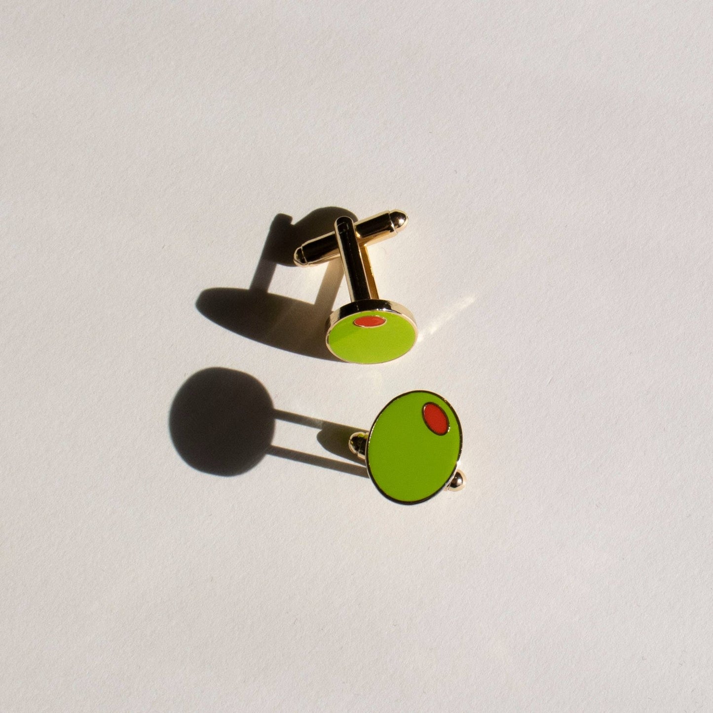 Olive Cufflinks - Hosted by Kelly Gaudreau