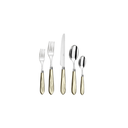 Omega Horn 5 Piece Place Setting - Hosted by Kelly Gaudreau