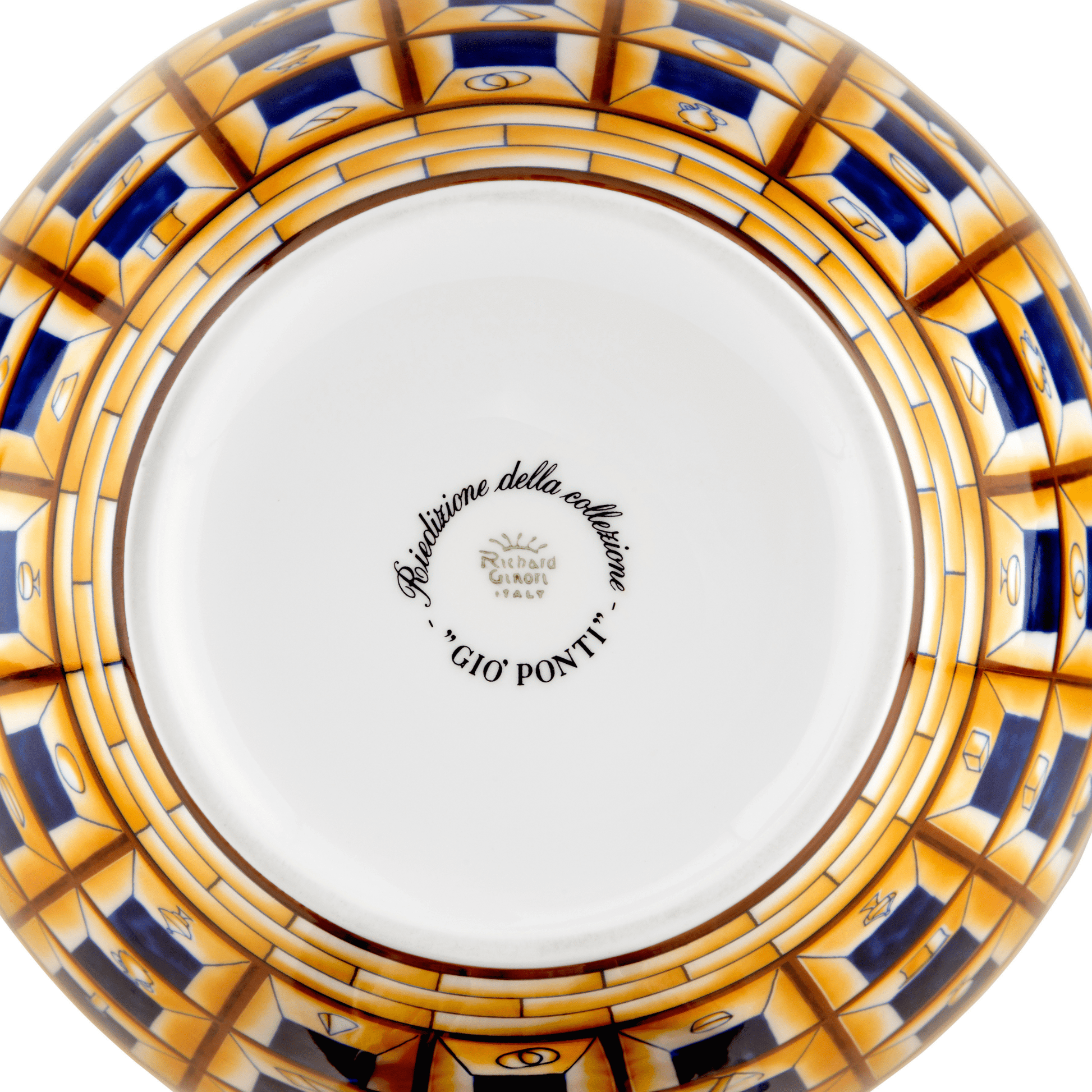 Prospettica Orcino Vase - Hosted by Kelly Gaudreau