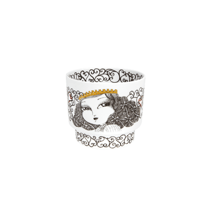 Rainha Inês de Castro Vase - Hosted by Kelly Gaudreau