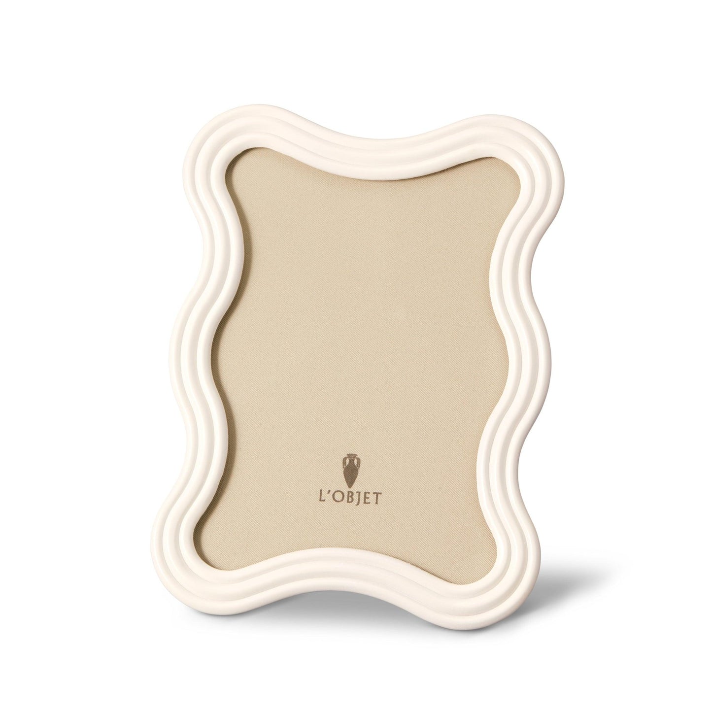 Ripple Frame in White Enamel - Hosted by Kelly Gaudreau