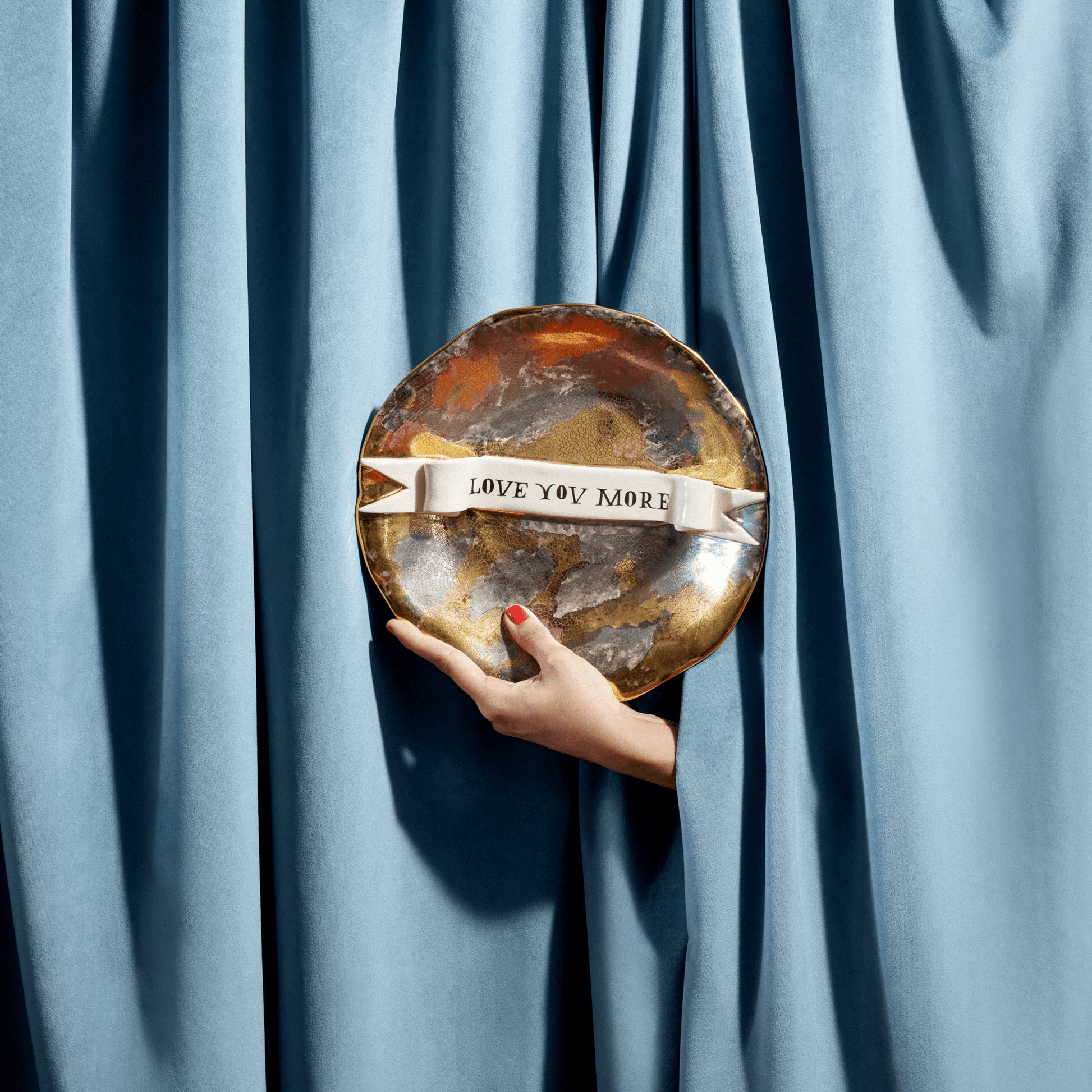 Ruan Hoffmann Plate with Ribbon Love You More - Hosted by Kelly Gaudreau