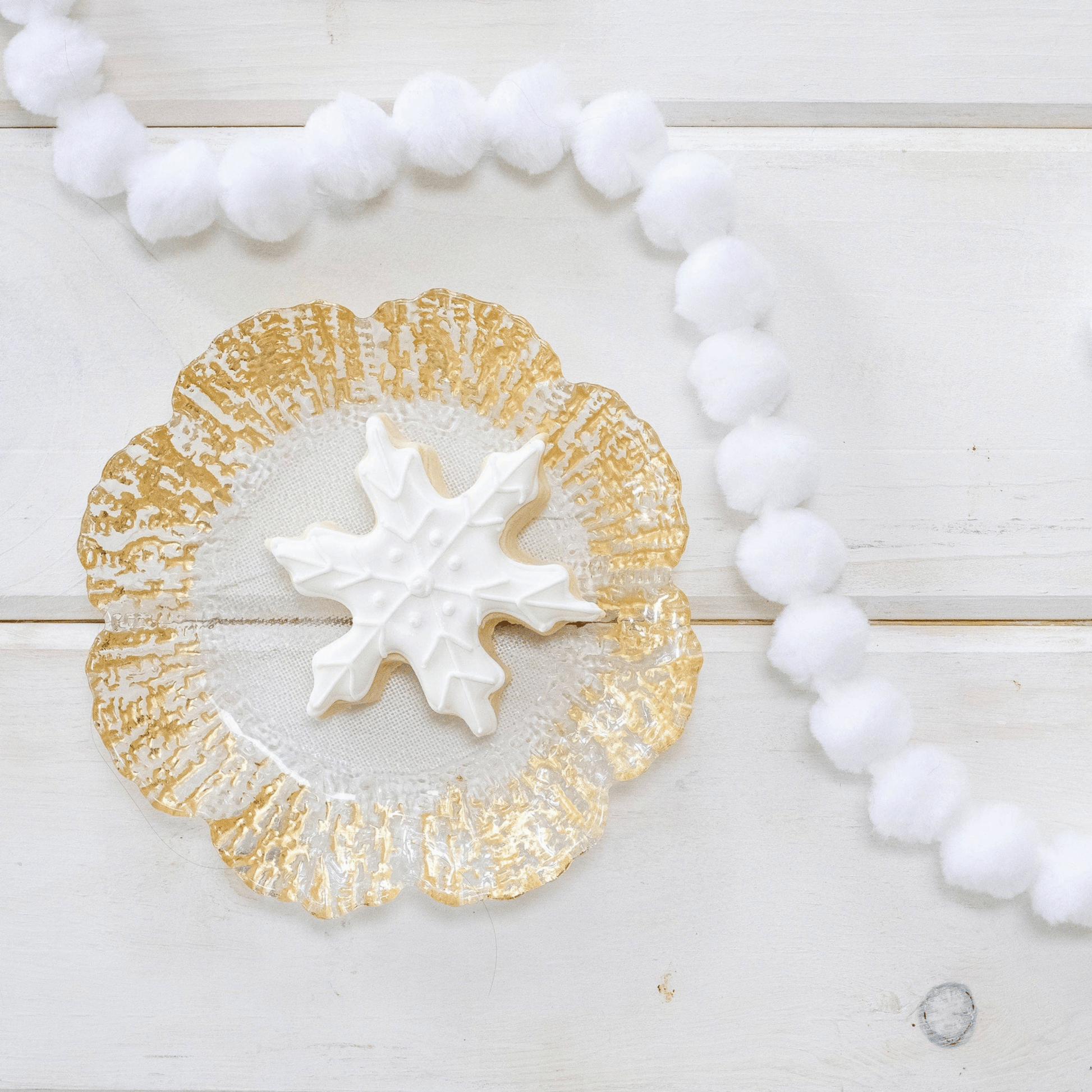 Rufolo Glass Canape Plate - Gold - Hosted by Kelly Gaudreau