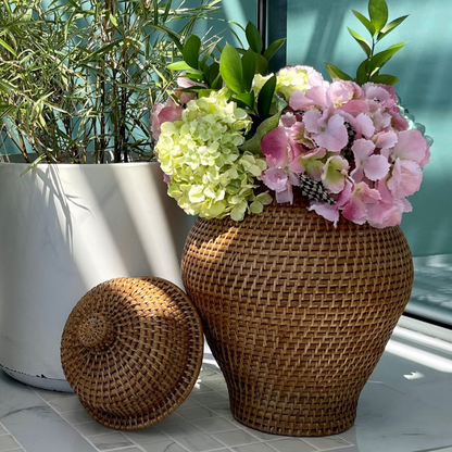 Saboga Home Ginger Jar - Hosted by Kelly Gaudreau