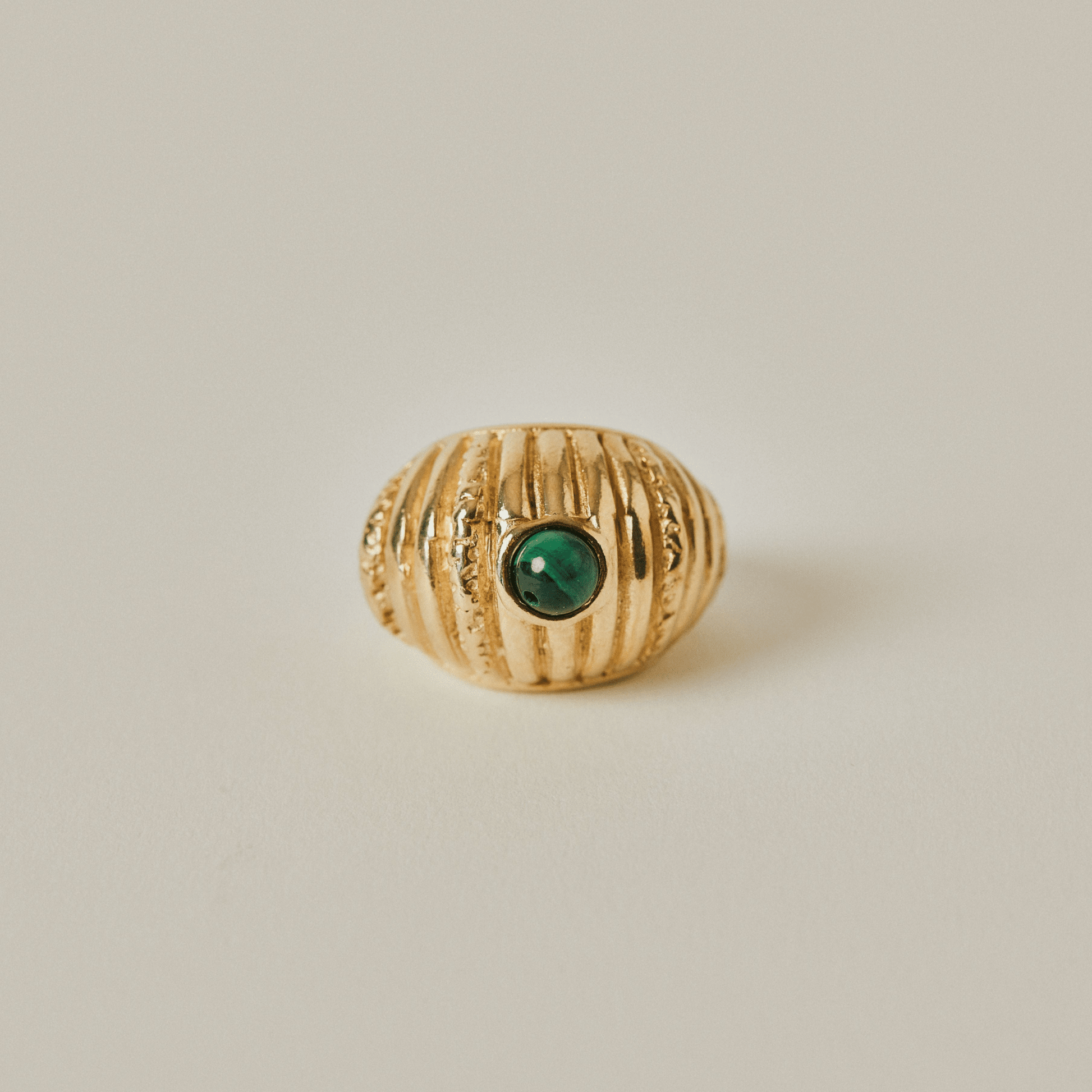 Small Reef Ring - Hosted by Kelly Gaudreau