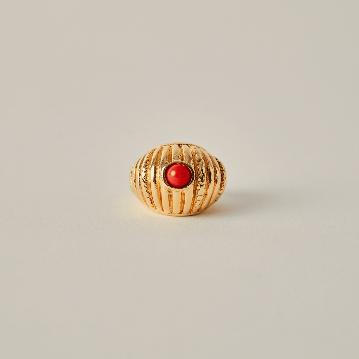 Small Reef Ring - Hosted by Kelly Gaudreau