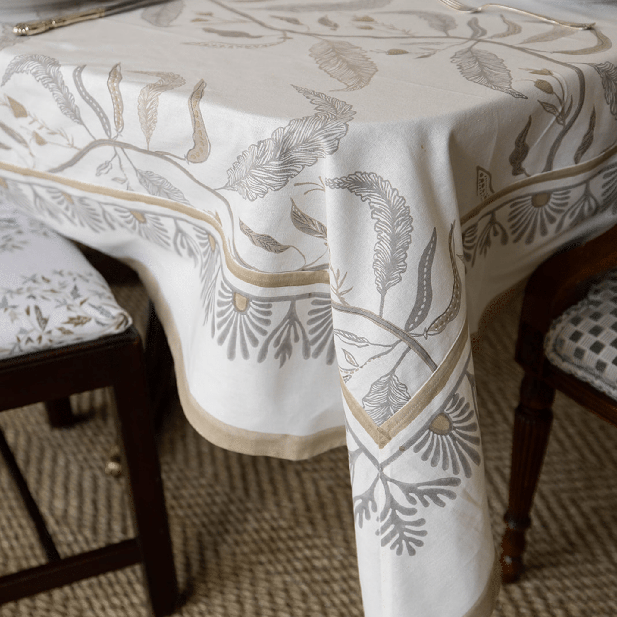 MAISON VENU Tulleries Tablecloth - Thumbnail 4