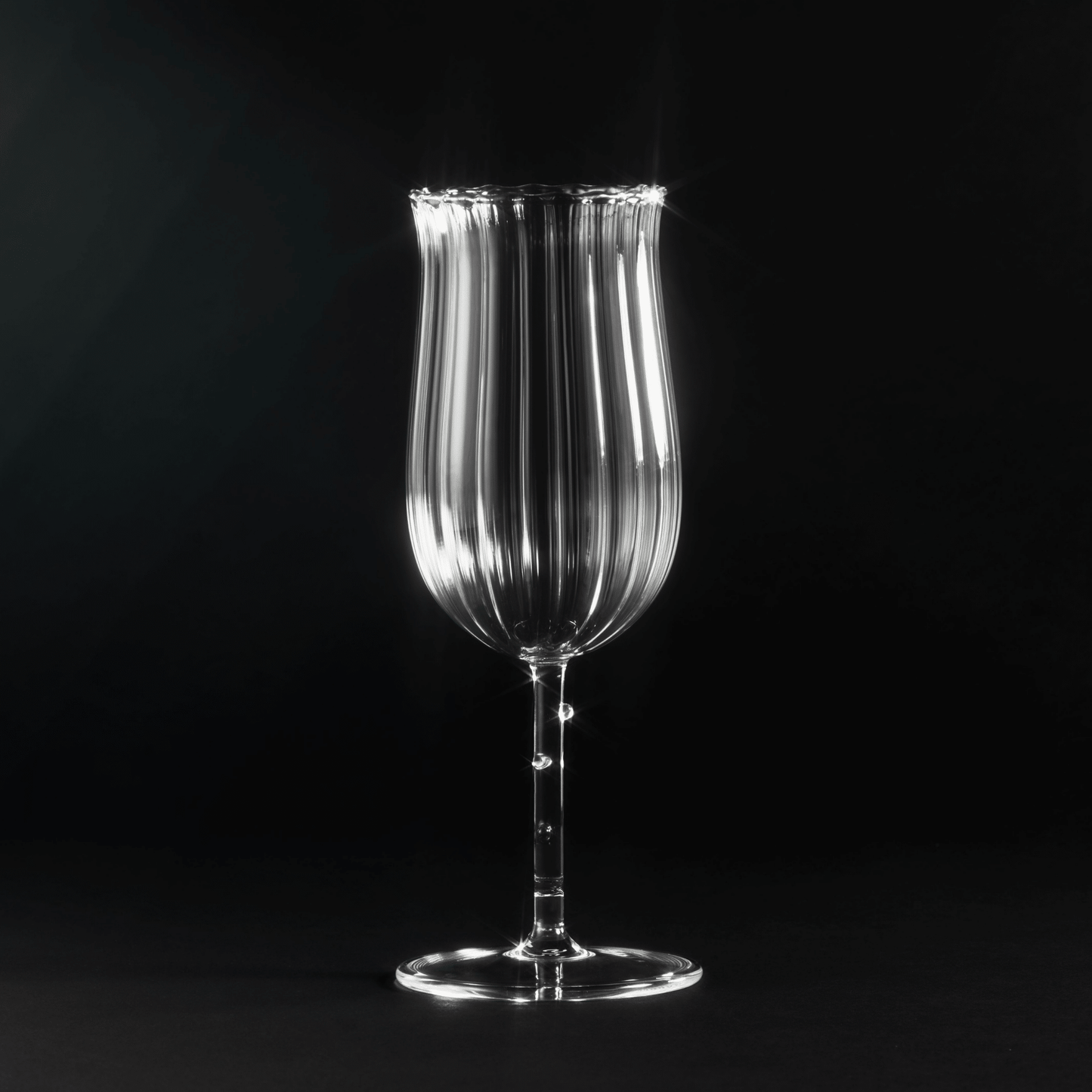 Tulip Wine Glass - Set of 4 - Hosted by Kelly Gaudreau