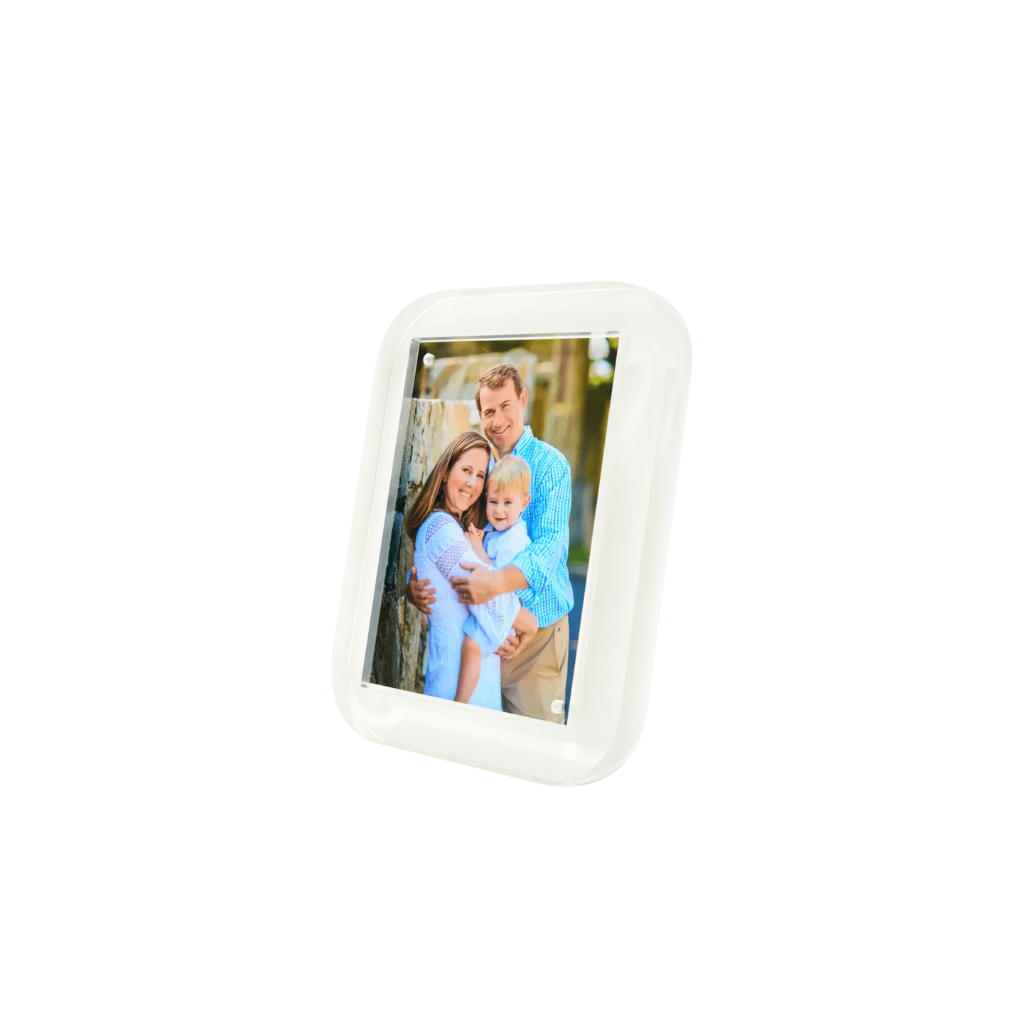 White Pop Frame - Hosted by Kelly Gaudreau