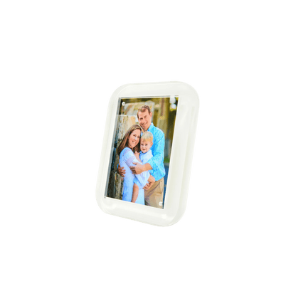 White Pop Frame - Hosted by Kelly Gaudreau