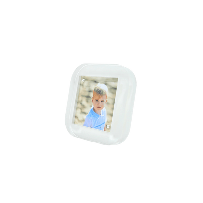 White Pop Frame - Hosted by Kelly Gaudreau
