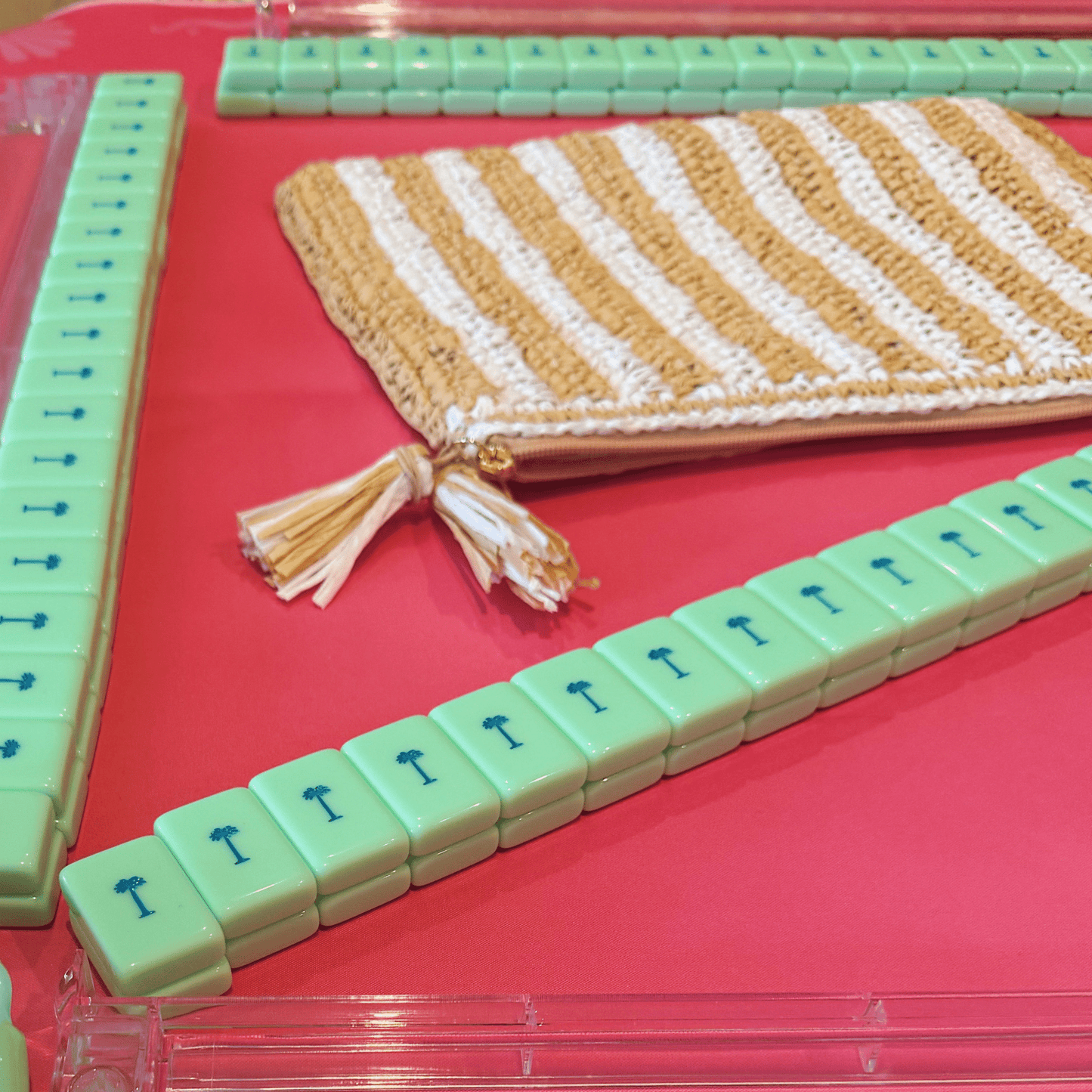 White & Tan Raffia Mahjong Bag - Hosted by Kelly Gaudreau