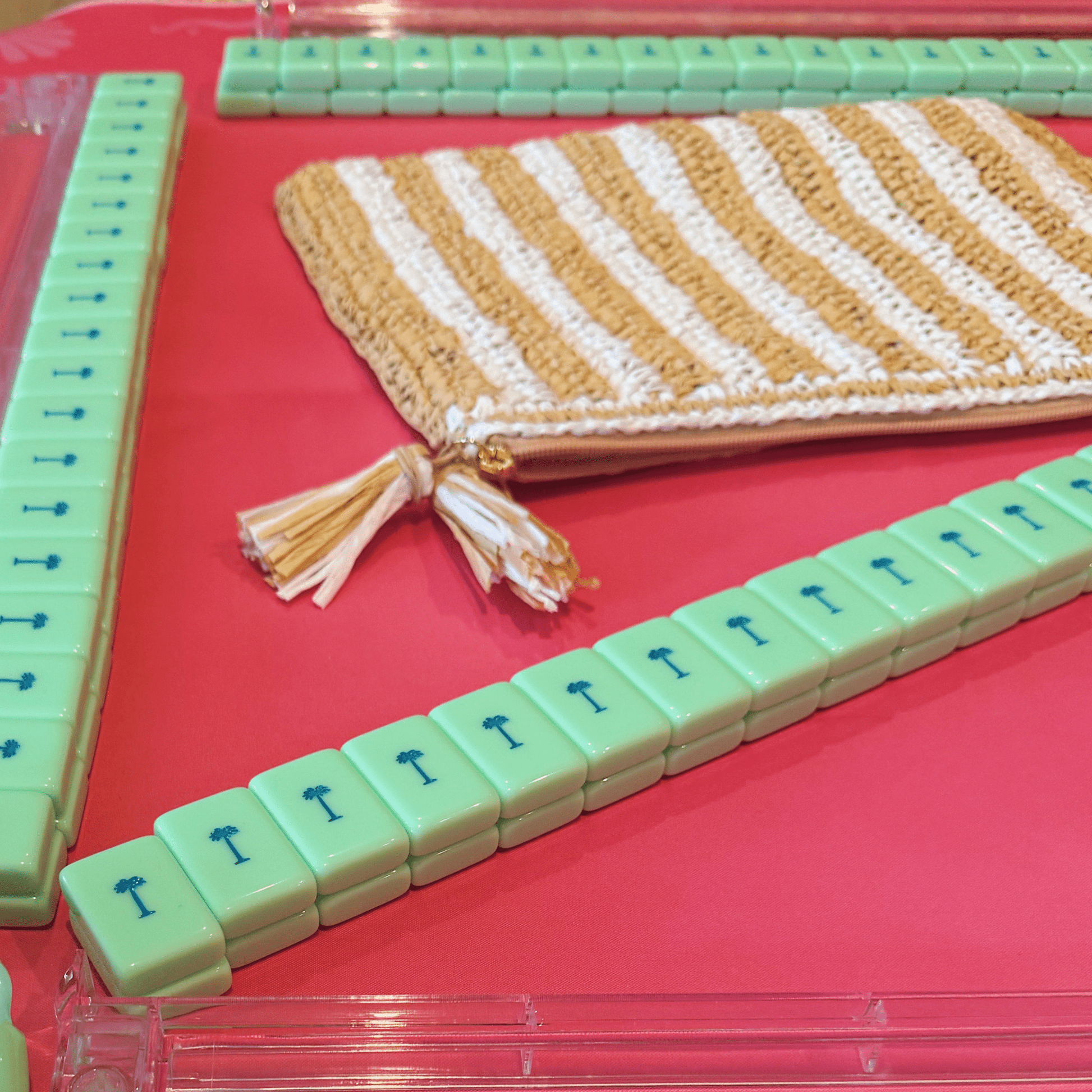 White & Tan Raffia Mahjong Bag - Hosted by Kelly Gaudreau