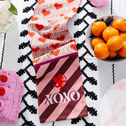 XOXO Dish Towel - Hosted by Kelly Gaudreau